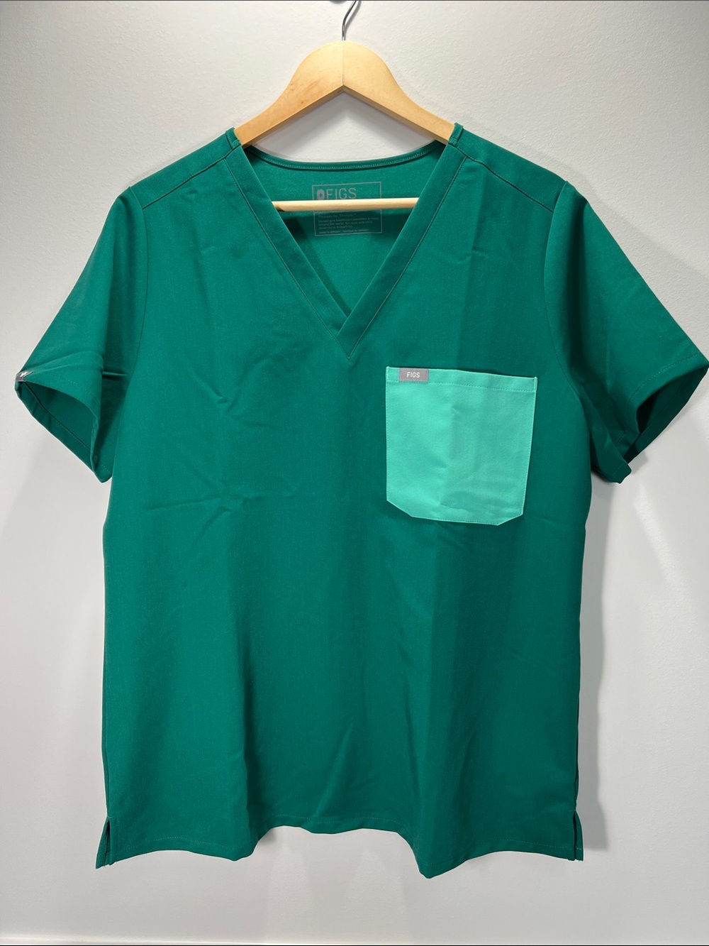 Figs Contrast Women’s Catarina Scrub Top (Hunter Green/Surgical Green) - Large